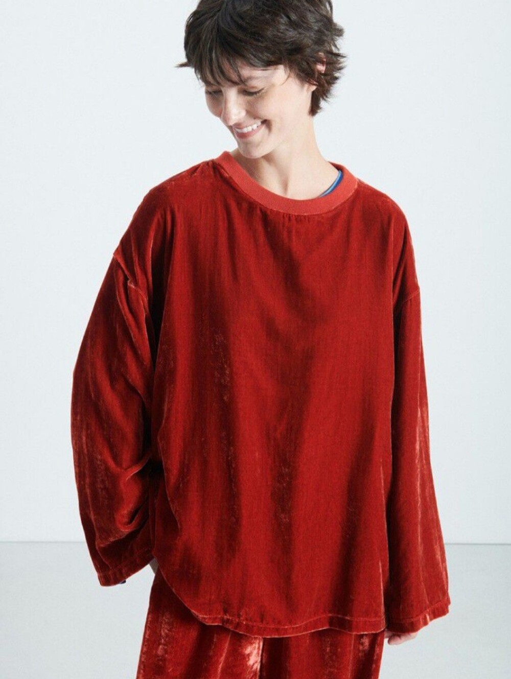 NWT American Vintage Ankaz Rust Velvet Oversized Top  Women’s M/L